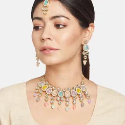 Anouk Gold Plated & Multi Kundan Stone Studded jewellery set with maangtikka image 4