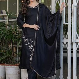 KALINI Floral Embroidered Notch Neck Beads and Stones Kurta With Trousers And Dupatta-image-33