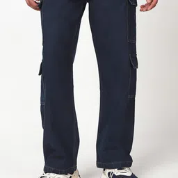 Bewakoof Men Straight Fit Mid-Rise Clean Look Jeans-picture-8