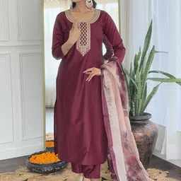 KALINI Floral Yoke Design Round Neck Thread Work Straight Kurta With Churidar & Dupatta-18