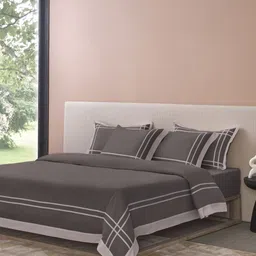 SANSAAR A DDECOR BRAND LIVE CONSCIOUSLY Striped 3 Piece Double Superfine Bedding Set-image-81