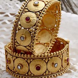 Karatcart Antique Gold-Plated Rajwadi Temple Bangles for Women - Set of 2-0