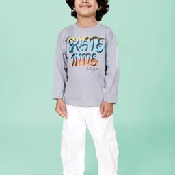KiddoPanti Boys Printed T-shirt With Trousers-picture-26