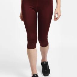 Reebok Maroon WOR Tights Capri-image-14