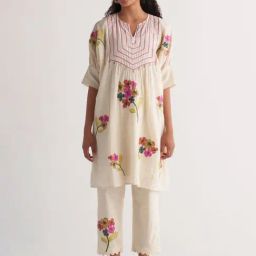 Shivani Bhargava Ivory Song Of Summer Pants with Floral Bunch Applique-image-4
