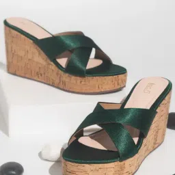 Inc.5 Women's Green Cross Strap Wedges-image-23