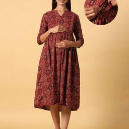 CRAFIQA Three Fourth Sleeves Floral Motif Printed Maternity Dress With Concealed Zipper Nursing Access - Maroon-image-77
