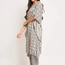 The Kaftan Company Grey Printed Kaftan Pyjamas Set image 3