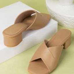 Louis Stitch Women's Beige Casual Sandals-image-39