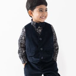 Tiber Taber Cotton Blend Sleeveless Solid Waistcoat With Bow - Navy Blue-image-21