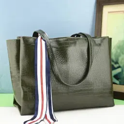 Gaurapakhi Green Large Animal Effect Tote-image-54