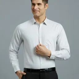 Reid & Taylor Grey Cotton Regular fit Solid Shirt-picture-21