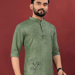 Leipzig Fashion Floral Embroidered Thread Work Short Kurta-picture-44