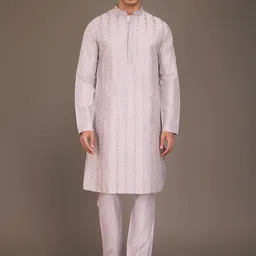 House of Pataudi Floral Embroidered Mandarin Collar Sequins Straight Kurta-image-48