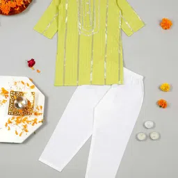Little Ginnie Full Sleeves Gota Lace Embellished Kurta & Pyjama Set - Green-picture-12