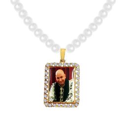 Airtick Unisex Golden Jai Guru Ji Swaroop Square Locket Artificial Beads Pendant-47