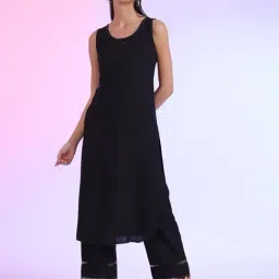 Aurelia Black Solid Kurta-picture-21
