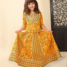Superminis Three Fourth Sleeves Gota Lace Detailed Floral Printed Ethnic Lehenga Choli Set - Yellow-image-31