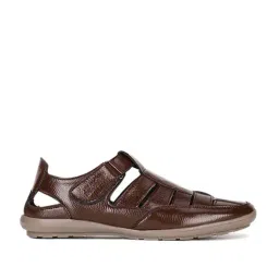 Bata Men's Caramel Brown Fisherman Sandals-image-48
