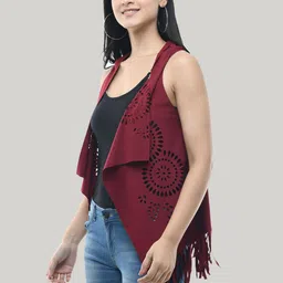 Brainbees Self Design Cut Out Sleeveless Open Front Shrug image 3