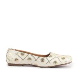 Fausto Women's White Ethnic Juttis-image-96