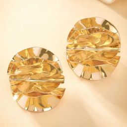 Karatcart Gold Plated Contemporary Stud Earrings-1