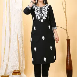 FULPARI Women Floral Embroidered Cotton Kurta with Trousers-picture-37