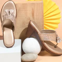 TRYME Party Wedge Sandals-17