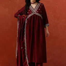 QSH Women Ethnic Motifs Embroidered Thread Work A-Line Kurta with Trousers & Dupatta-picture-3