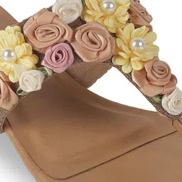 Mochi Block Heel Pointed Toe Mules image 5