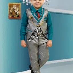 Go Berry Boys Green Clothing Set-image-97