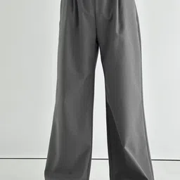 StyleCast Men Flared Easy Wash Mid-Rise Trousers-picture-13