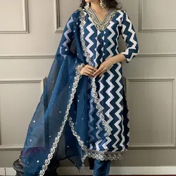KALINI Women Embroidered Regular Gotta Patti Silk Crepe Kurta with Trousers & With Dupatta-27