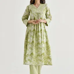 GHAN SALS Women Kurta with Trouser & Dupatta-picture-7