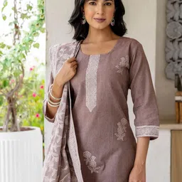 SANISA Women Brown Cotton Blend Kurta Sets-picture-27