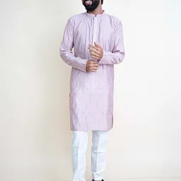 KUNDALI KAKSHAY Men Mandairan Coller Embellished Kurta-image-90