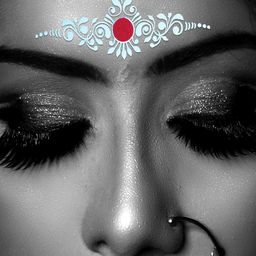 Comet Busters Beautiful Traditional Designer Bindi image 4