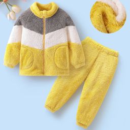 Mark & Mia Full Sleeves Winter Wear T-Shirt & Lounge Pant Set With Cut & Sew Design - Yellow-picture-32