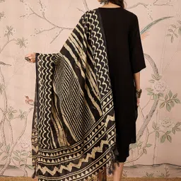 InWeave Women Regular Kurta with Palazzos & With Dupatta image 2