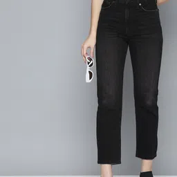 Levis Women Pure Cotton High Rise Wedgie Straight Fit Casual Jeans-picture-28