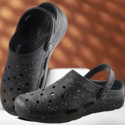 Red Tape Men's Black Back Strap Clogs-picture-31
