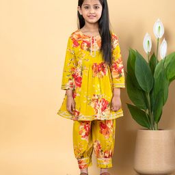 READIPRINT Cotton Three Fourth Sleeves Floral Printed Lace Embellished Kurta Salwar Set - Mustard-picture-5