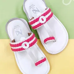 The Madras Trunk Lace Detailed Kolhapuri Sandals - White & Pink-picture-10