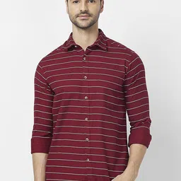 SNX Men Tailored Fit Horizontal Stripes Opaque Striped Casual Shirt-image-32