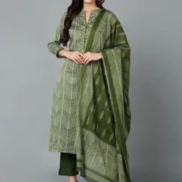 Vaamsi Green Printed Kurta Pant Set With Dupatta-image-54