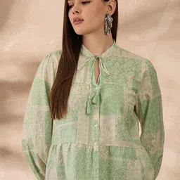 all about you Floral Print Mandarin Collar Crepe Top-image-31