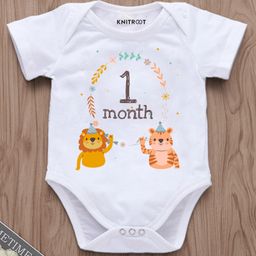 KNITROOT Half Sleeves Lion & Tiger Printed 1 Month Printed Onesie - White-image-38