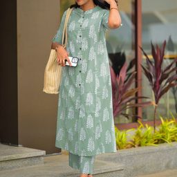 KALINI Women Ethnic Motifs Printed Regular Kurta with Trousers-20