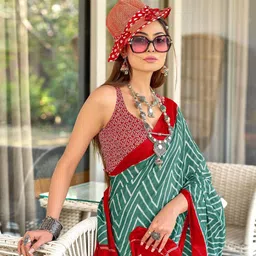 DIVASTRI Printed Block Print Saree With Unstitched Blouse Piece image 4