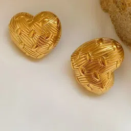 MEENAZ Stainless Steel Gold-Plated Heart Shaped Anti Tarnish Studs-13